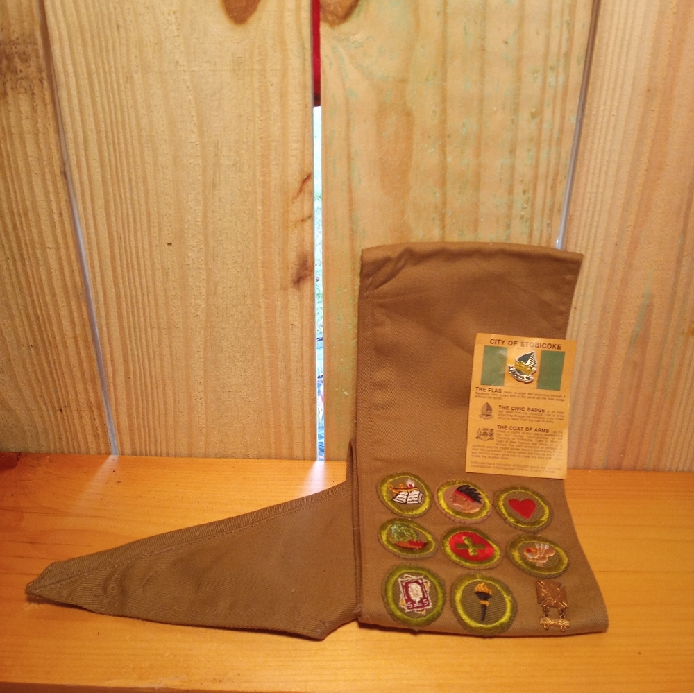 Boy Scout Brown Sash with Embroidered Patches